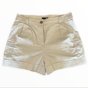 H&M Beige Cargo Shorts w Cuffed Hem Size 8